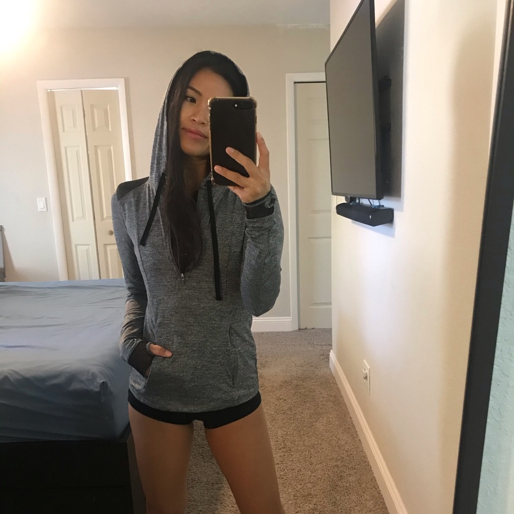 Fast dry workout top